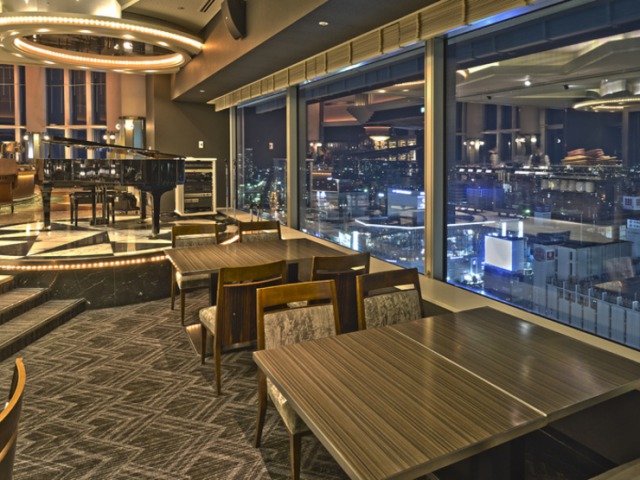 スカイラウンジアプローズ スカイラウンジアプローズ