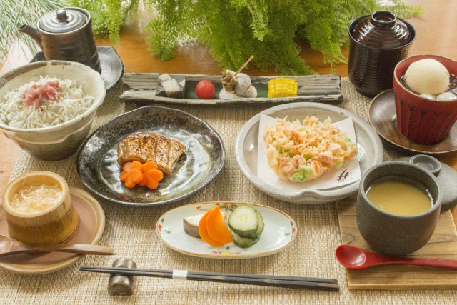 魚菜 基 魚菜 基