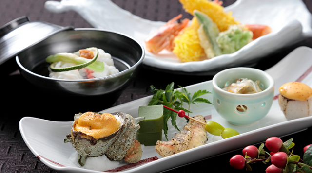 創作料理と天ぷら秋月 創作料理と天ぷら秋月